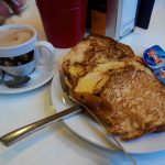 Desayuno croissant cafetería argos desayunar en madrid chamberí