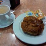 Desayuno croissant cafetería moncloa isaac peral